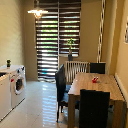 Lungro'S Square Apartment สโกเปีย ภายนอก รูปภาพ